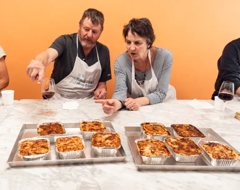 Cooking class and market tour in Florence