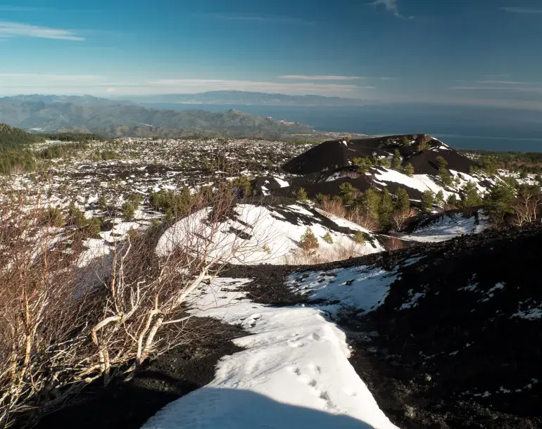 trekking tour on Etna