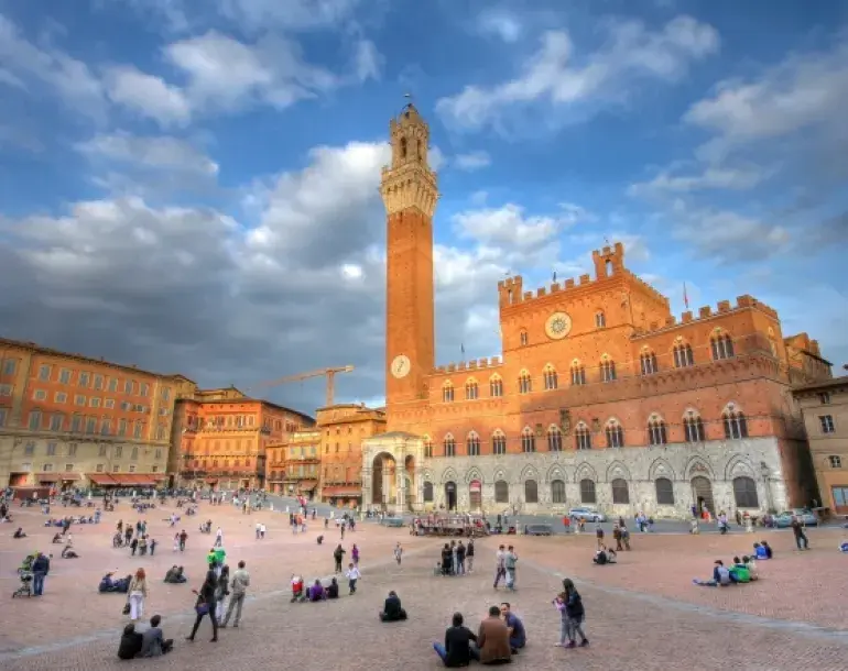 the famous Palio di Siena will have no more secrets with our guided walking tour